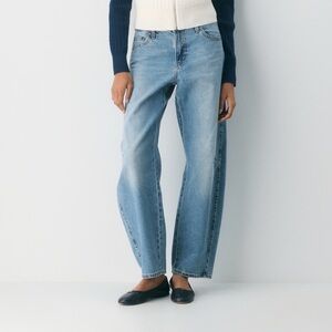 Levi’s Baggy Dad Barrel Jean